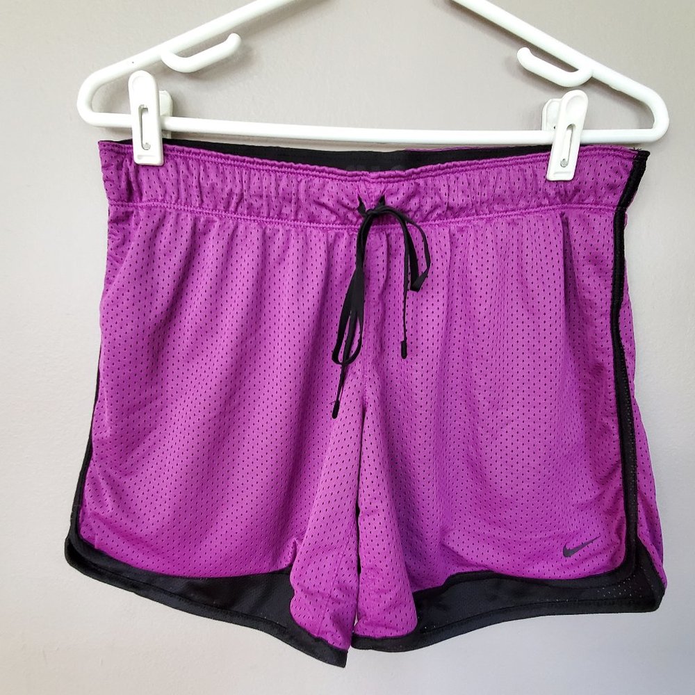 Nike Womens Mesh Running Shorts - Medium